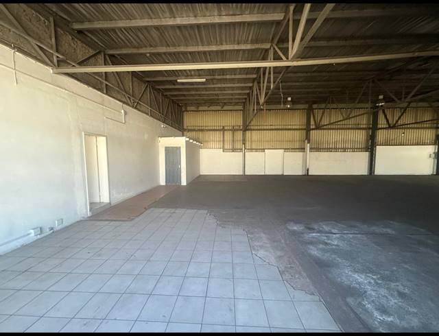 600M² WAREHOUSE TO LET IN ALRODE